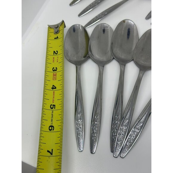 VTG Silver Floral Flatware Set –15-Piece Spoons and Forks Stainless Steel Silver - Picture 5 of 8